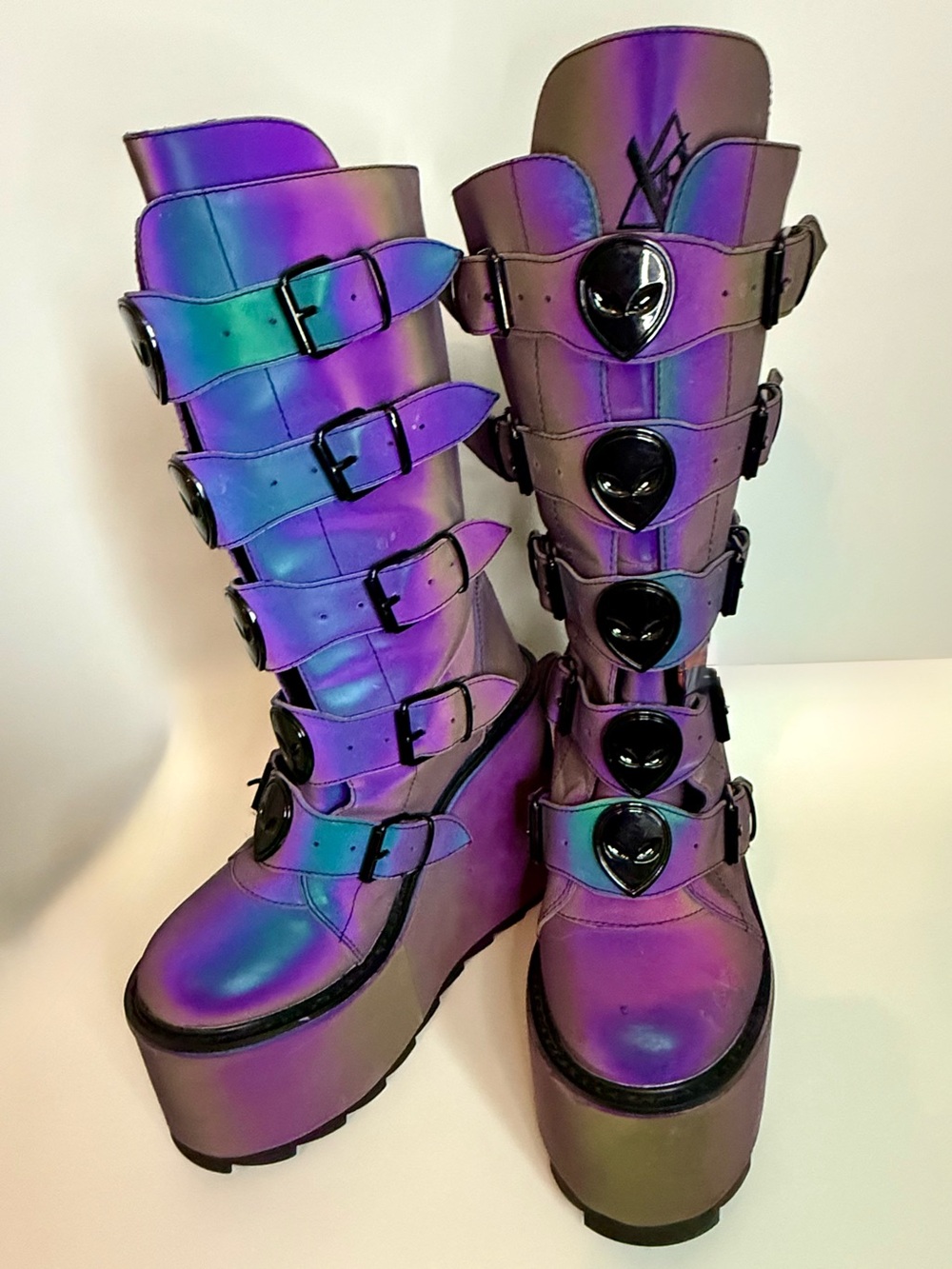 YRU REFLECTIVE DUNE ALIEN BUCKLE BOOTS